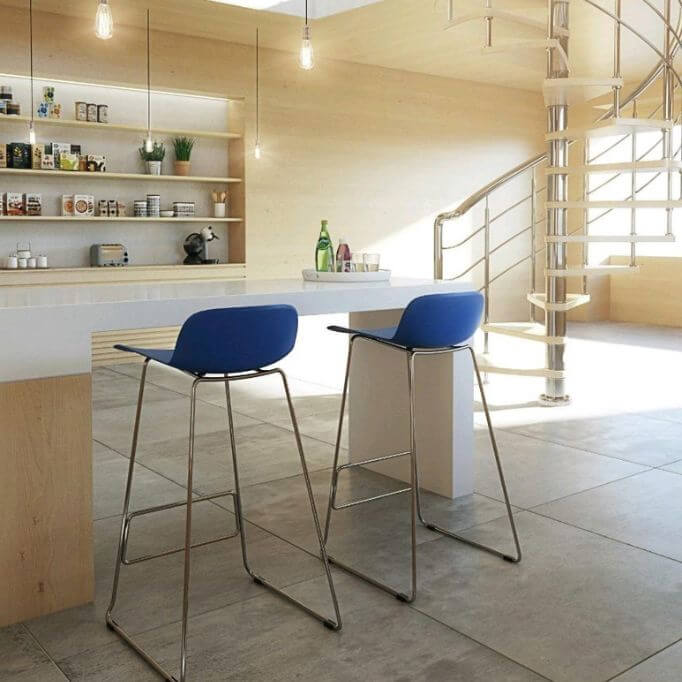 Tabouret de bar en métal et PVC, par lot de quatre